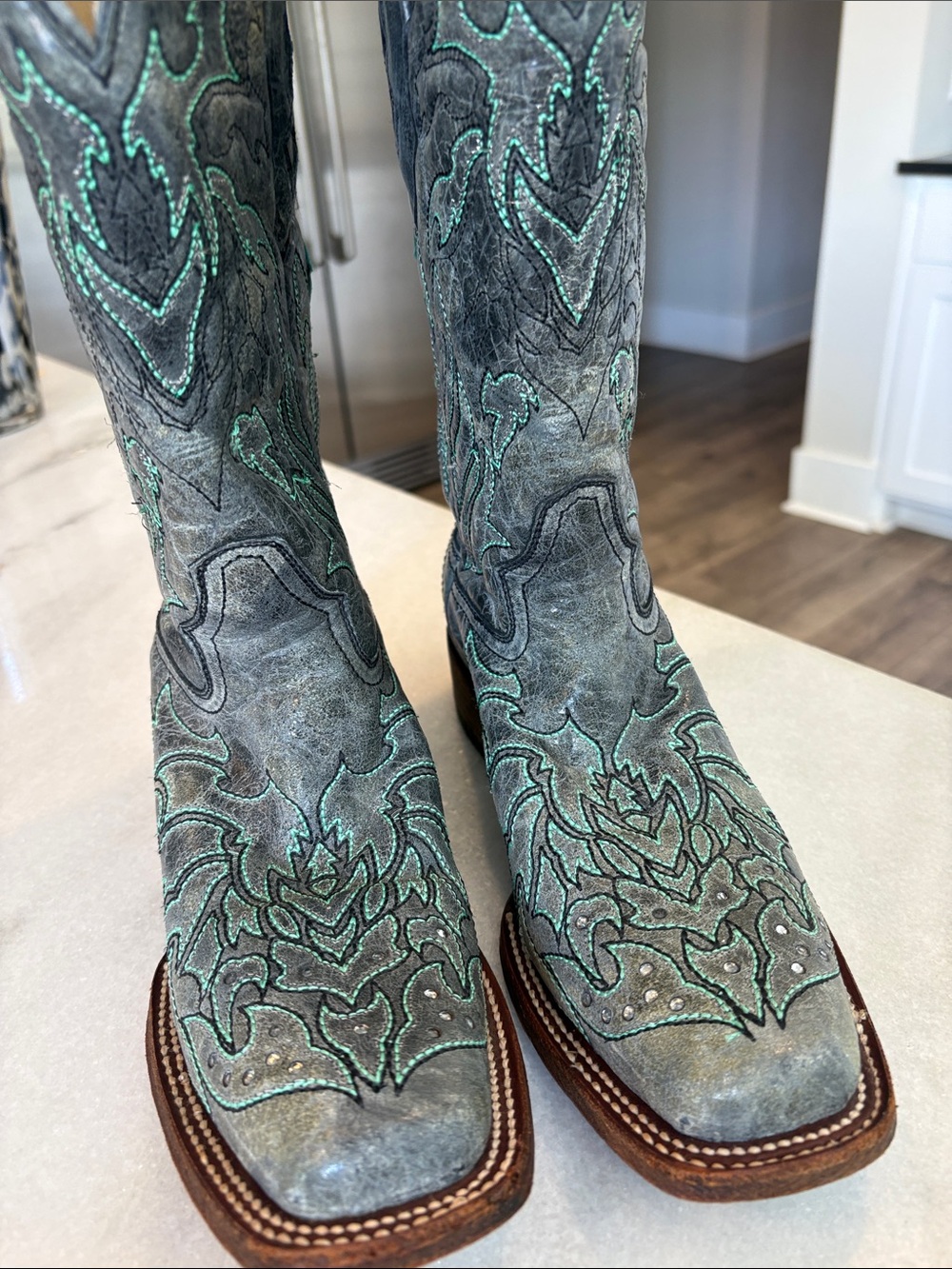 Corral Gray Turquoise Cross Rhinestone Western Cowboy Boots 7M